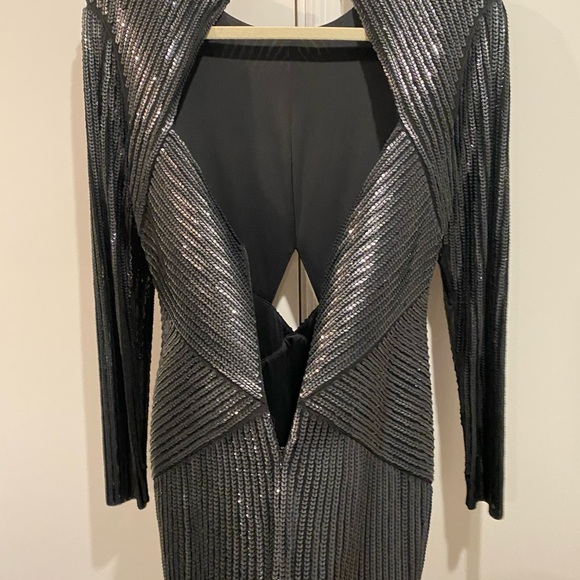 Express sequin black cutout dress - Picture 7 of 9